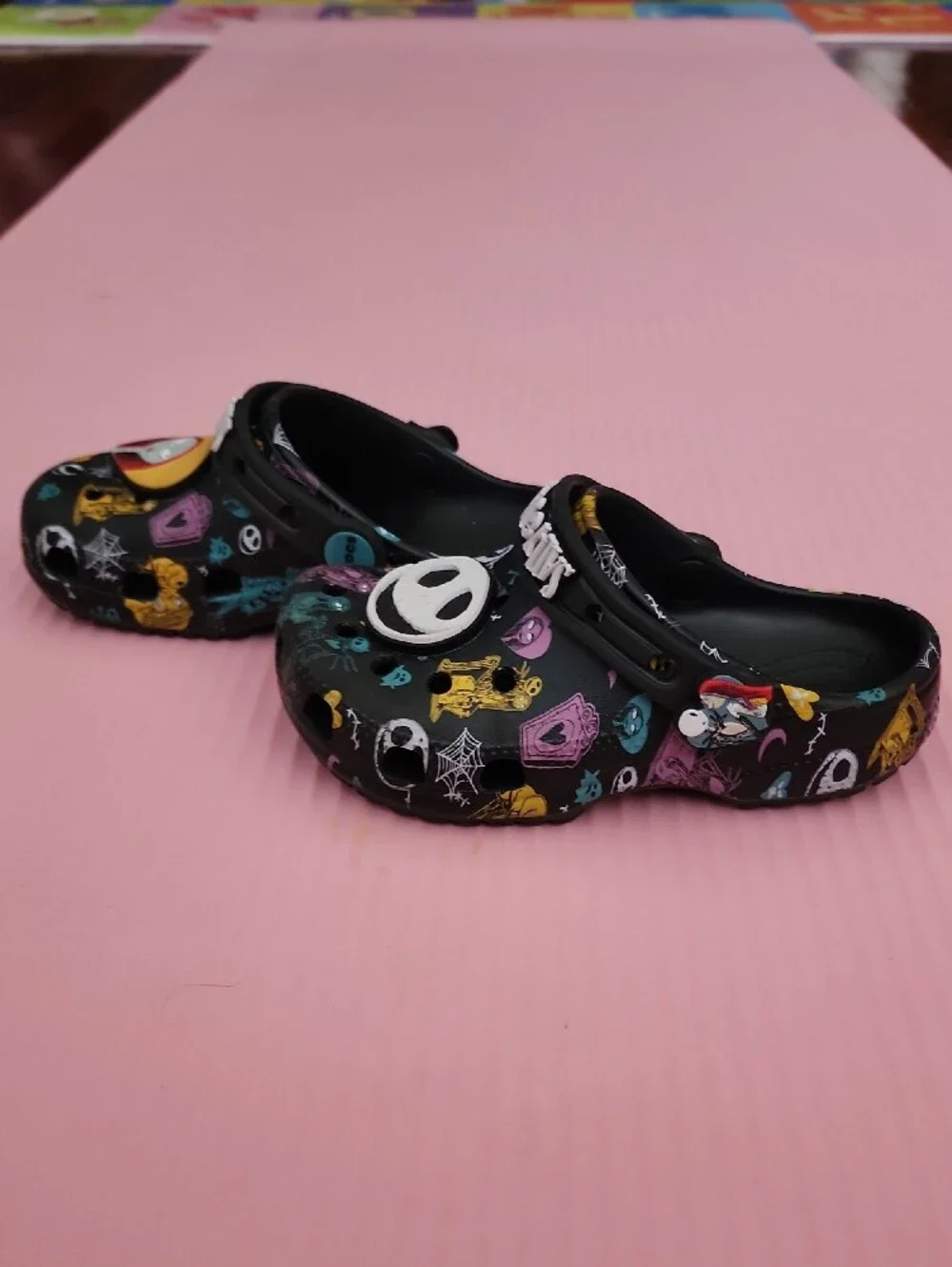 CROCS Kids Black The Nightmare Before Christmas Cartoon Clog Sandals